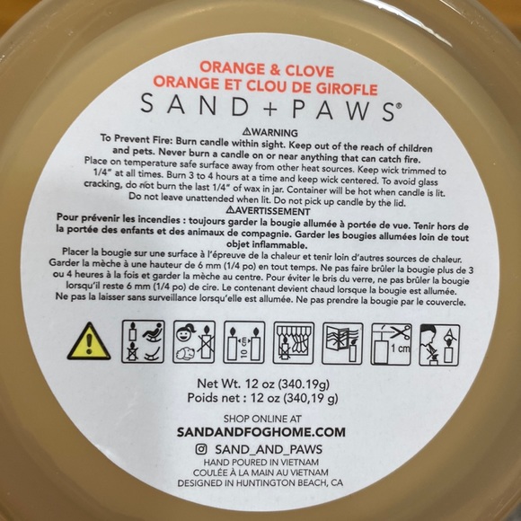 NWOT.  Sand + Paws, 12oz., 2-wick, jar candle. - Picture 9 of 10